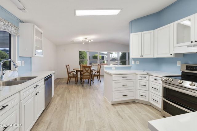 2400 E Baseline Avenue 100, Apache Junction, AZ 85119