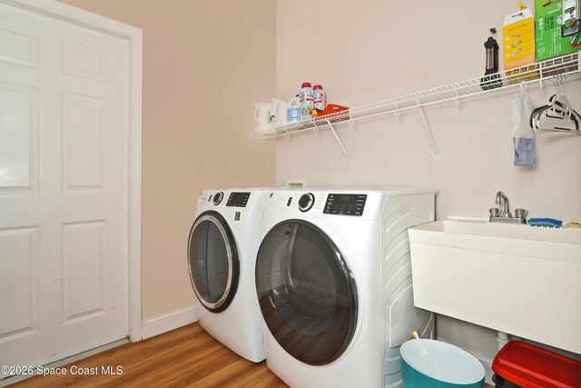 4050 Alamanda Key Drive, Melbourne, FL 32901