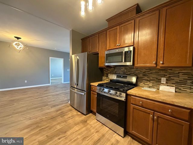 1344 SIERRA DR, Hamilton, NJ 08619