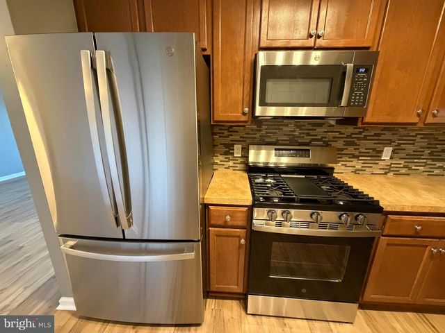 1344 SIERRA DR, Hamilton, NJ 08619