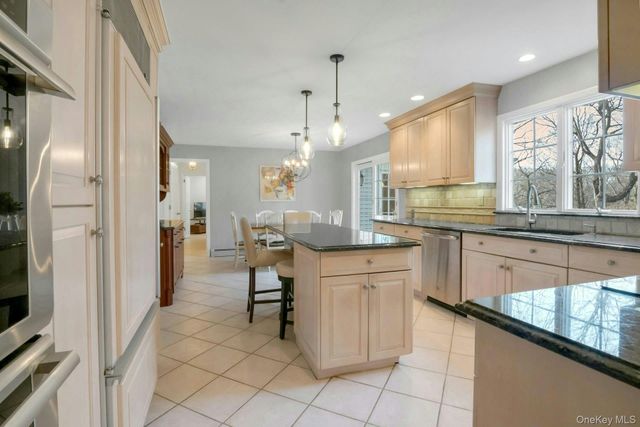 10 Rose Hill Road, Briarcliff Manor, NY 10510