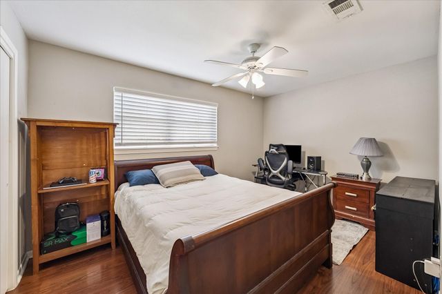 5811 Spruce Forest Drive, Houston, TX 77092