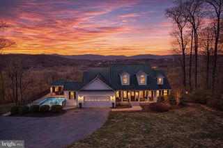 400 DEER RUN CIR, Front Royal, VA 22630