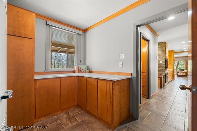 4 Berry Hill Road, Fort Smith, AR 72903