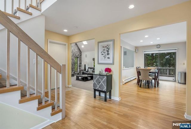 12 Jason Woods Road, Closter, NJ 07624