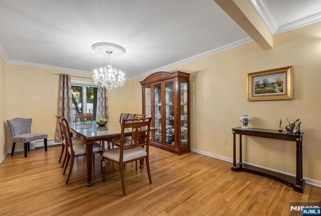 12 Jason Woods Road, Closter, NJ 07624