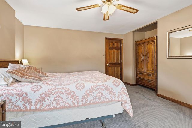 527 SAXER AVE, Springfield, PA 19064