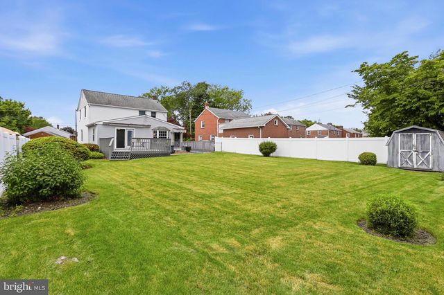 527 SAXER AVE, Springfield, PA 19064