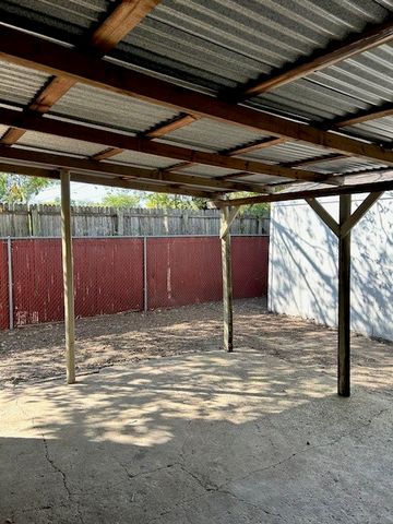 725 Keystone Street, Mesquite, TX 75149