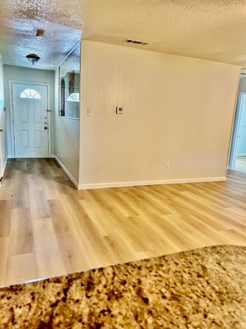 725 Keystone Street, Mesquite, TX 75149