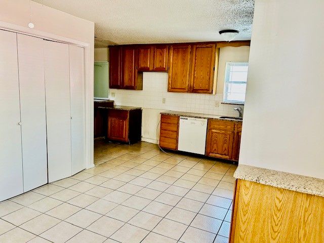 725 Keystone Street, Mesquite, TX 75149