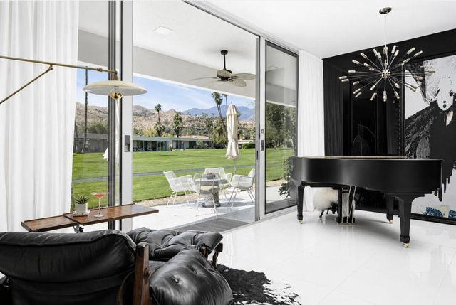 357 Westlake Terrace, Palm Springs, CA 92264