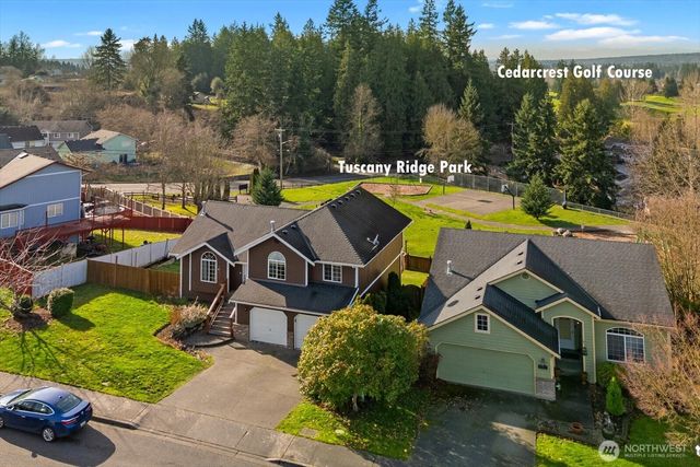 8412 74th Drive NE, Marysville, WA 98270