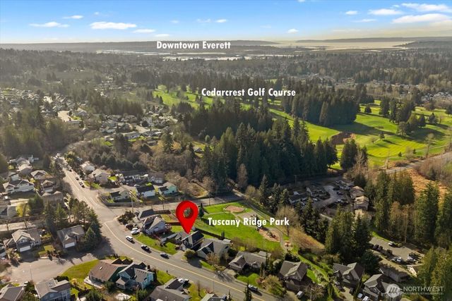 8412 74th Drive NE, Marysville, WA 98270