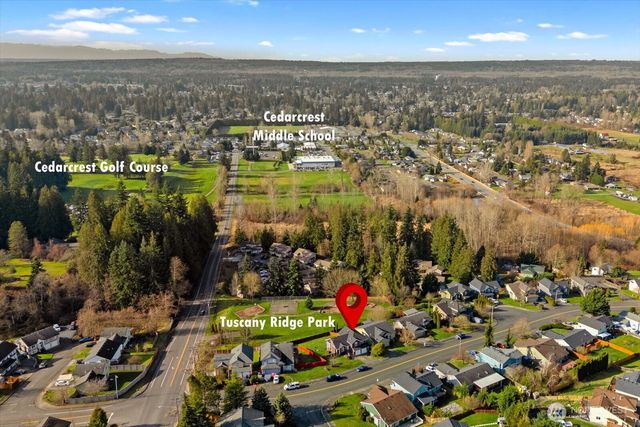 8412 74th Drive NE, Marysville, WA 98270