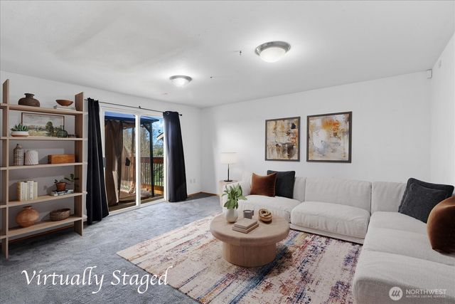 8412 74th Drive NE, Marysville, WA 98270