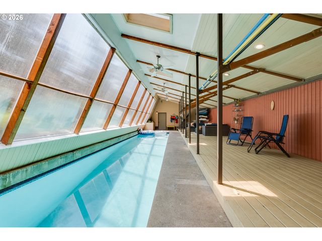 1116 N KNIGHTS BRIDGE Rd, Canby, OR 97013