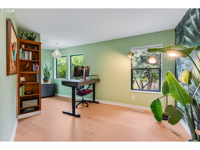 1116 N KNIGHTS BRIDGE Rd, Canby, OR 97013