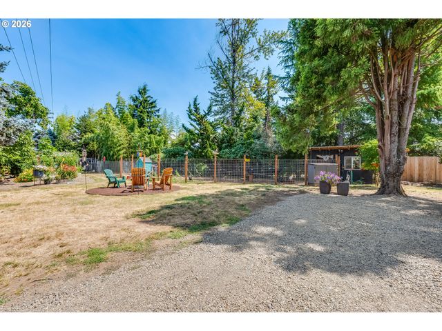 1116 N KNIGHTS BRIDGE Rd, Canby, OR 97013