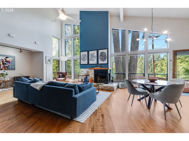 1116 N KNIGHTS BRIDGE Rd, Canby, OR 97013
