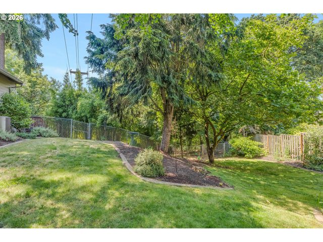 1116 N KNIGHTS BRIDGE Rd, Canby, OR 97013