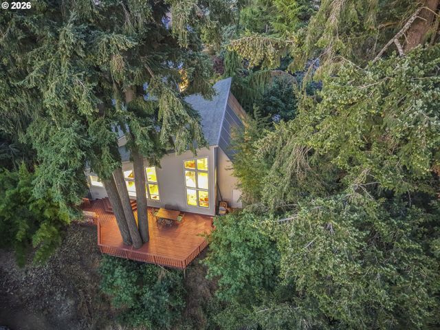 1116 N KNIGHTS BRIDGE Rd, Canby, OR 97013
