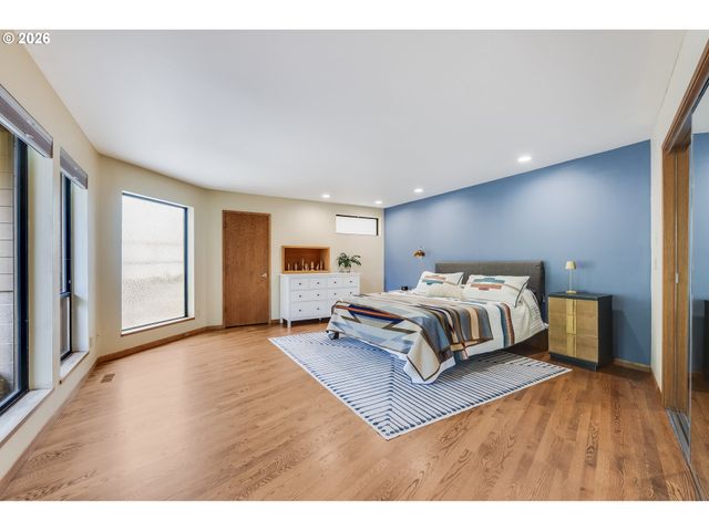 1116 N KNIGHTS BRIDGE Rd, Canby, OR 97013