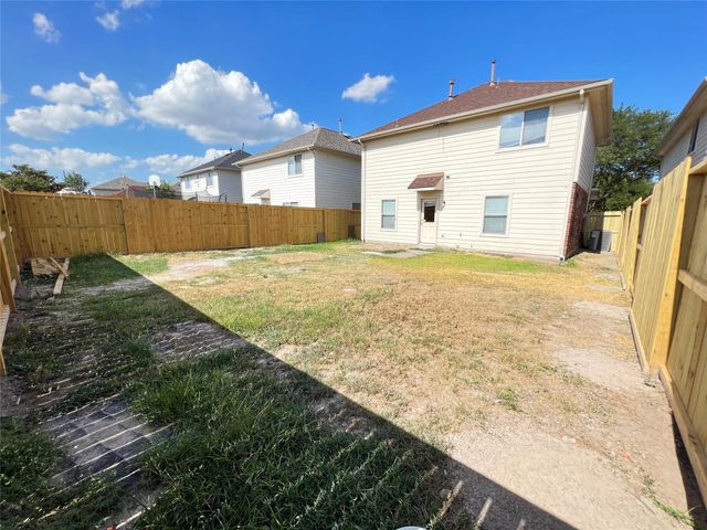 20035 Oland Way, Houston, TX 77073