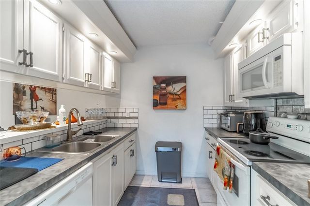 5368 ELM COURT 354, Orlando, FL 32811
