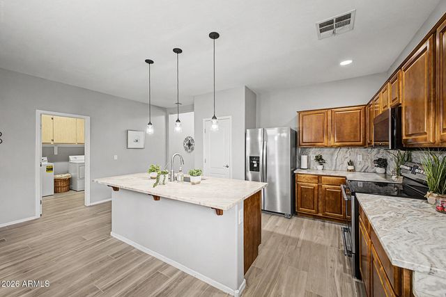 4970 S SANDSTONE Street, Gilbert, AZ 85298