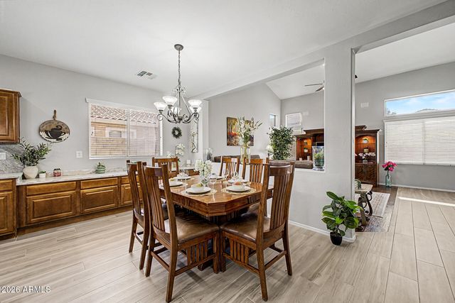 4970 S SANDSTONE Street, Gilbert, AZ 85298