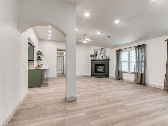 2701 Wheatland Drive, Norman, OK 73071