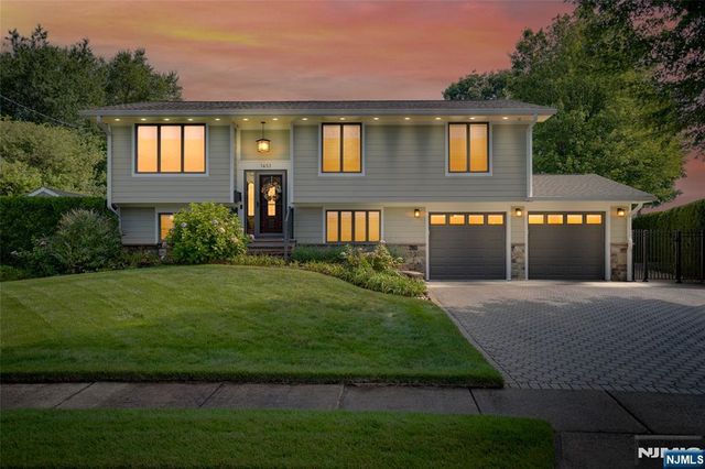 1453 Tooz Place, South Plainfield, NJ 07080