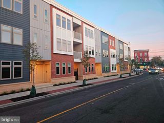 200 HAMILTON AVE #206, Trenton, NJ 08609