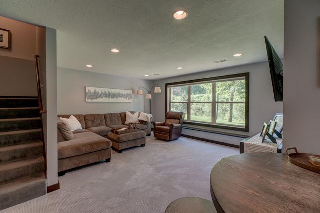 794 Sumac Trail, Hudson, WI 54016