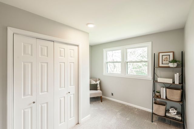 6040 New Cut Rd, Greenbrier, TN 37073