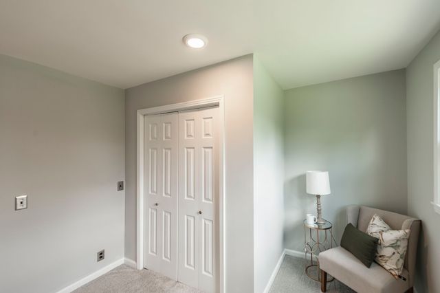 6040 New Cut Rd, Greenbrier, TN 37073