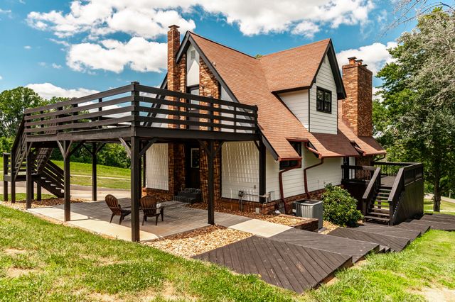6040 New Cut Rd, Greenbrier, TN 37073