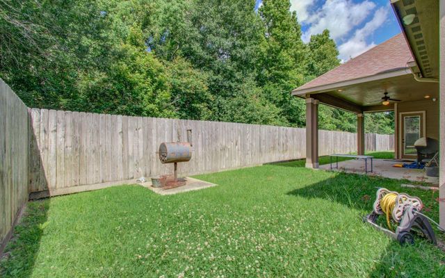 314 Martin Luther King Street S, Ames, TX 77575