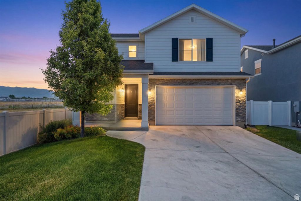 1706 W PARKVIEW DR, Syracuse, UT 84075