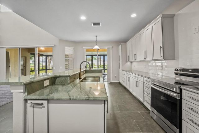 11418 CALLAWAY POND DRIVE, Riverview, FL 33579