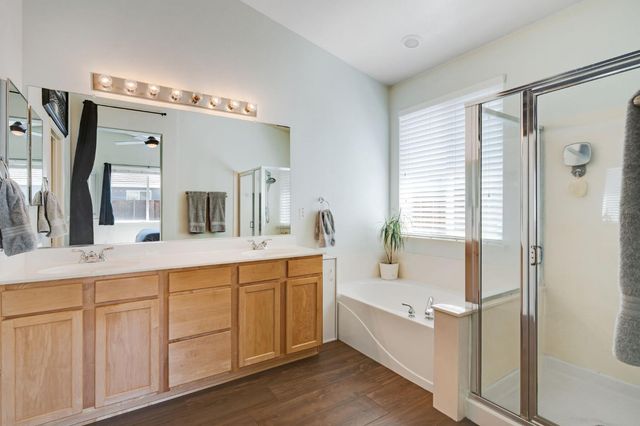 6500 Oscar Cir, Elk Grove, CA 95757