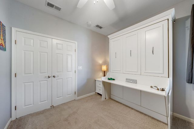 6500 Oscar Cir, Elk Grove, CA 95757