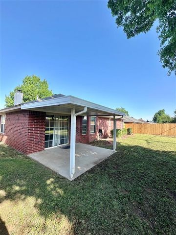 1804 Victoria Place, Edmond, OK 73003