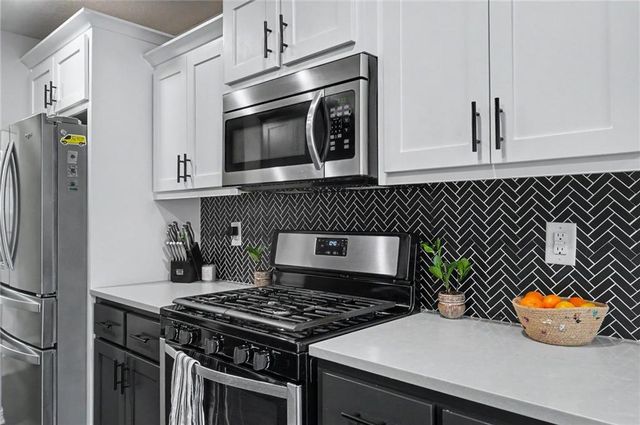 18629 Linwood Road, Linwood, KS 66052