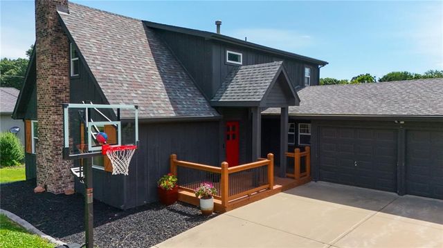 18629 Linwood Road, Linwood, KS 66052