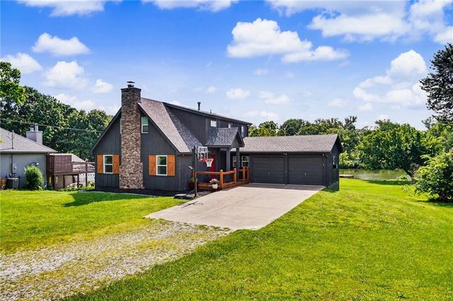 18629 Linwood Road, Linwood, KS 66052