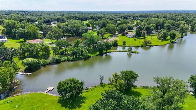 18629 Linwood Road, Linwood, KS 66052