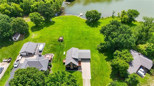 18629 Linwood Road, Linwood, KS 66052