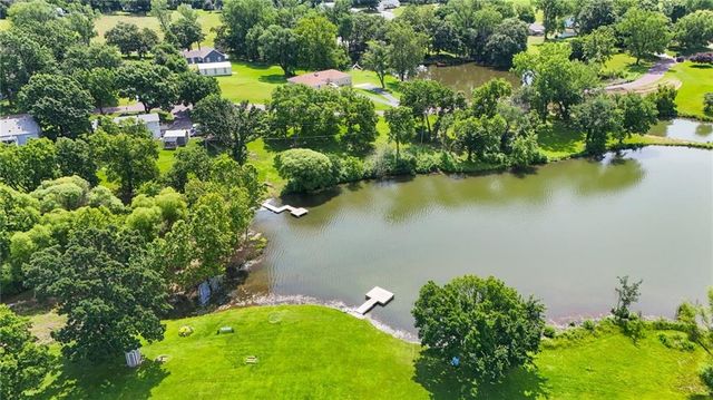 18629 Linwood Road, Linwood, KS 66052